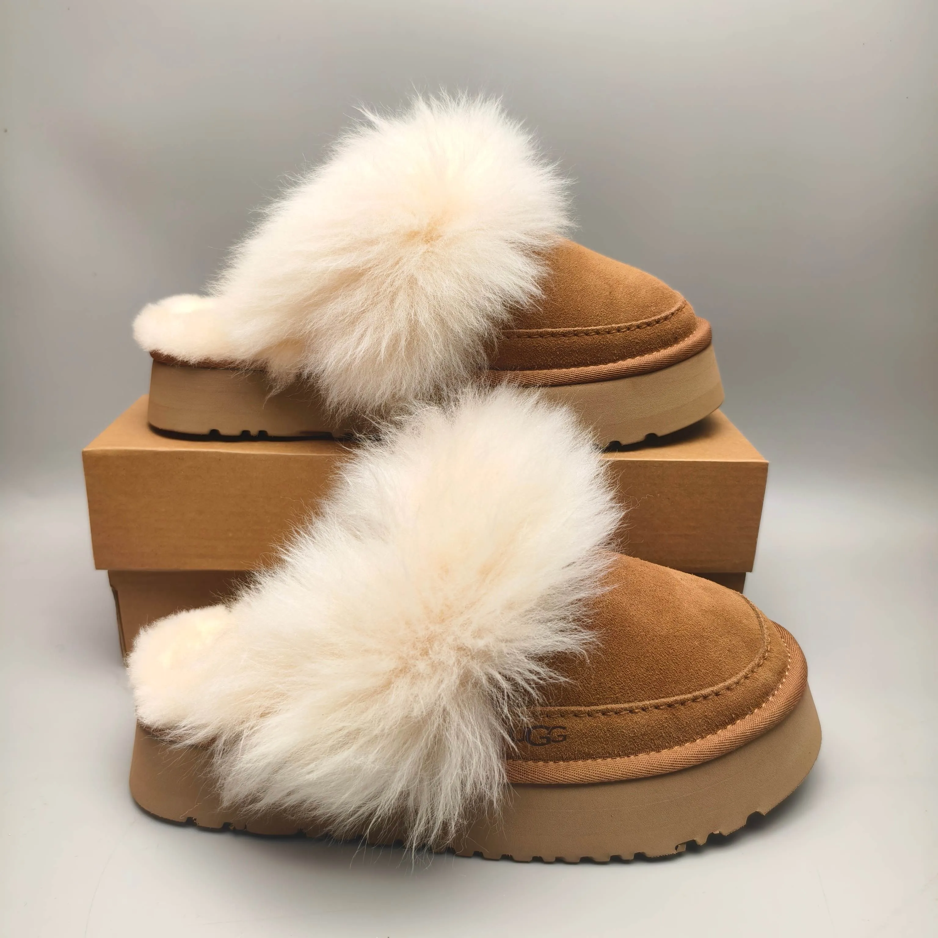 💰520 UGG sheepskin all-in-one snow boots 3930 fur-cuffed slip-ons color: sand, light blue, maroon Size: 35-41